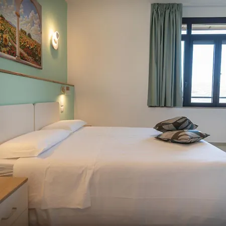 Le Dimore Della Custodia Guest house *